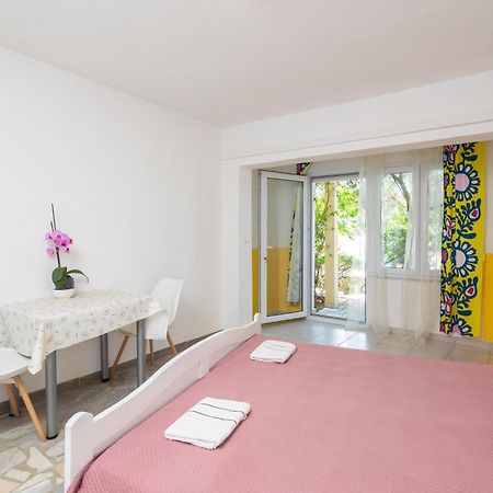 Apartments Roza Omiš Kültér fotó