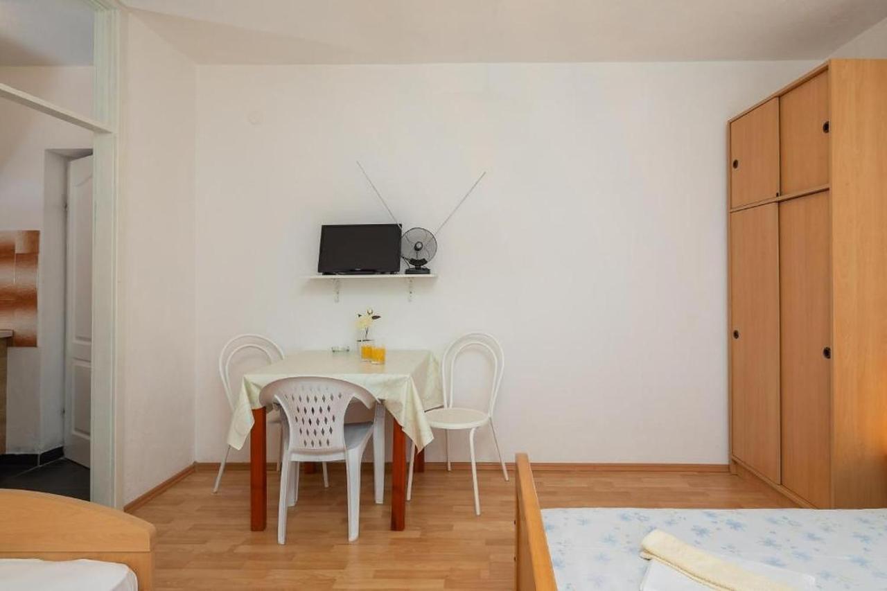 Apartments Roza Omiš Kültér fotó