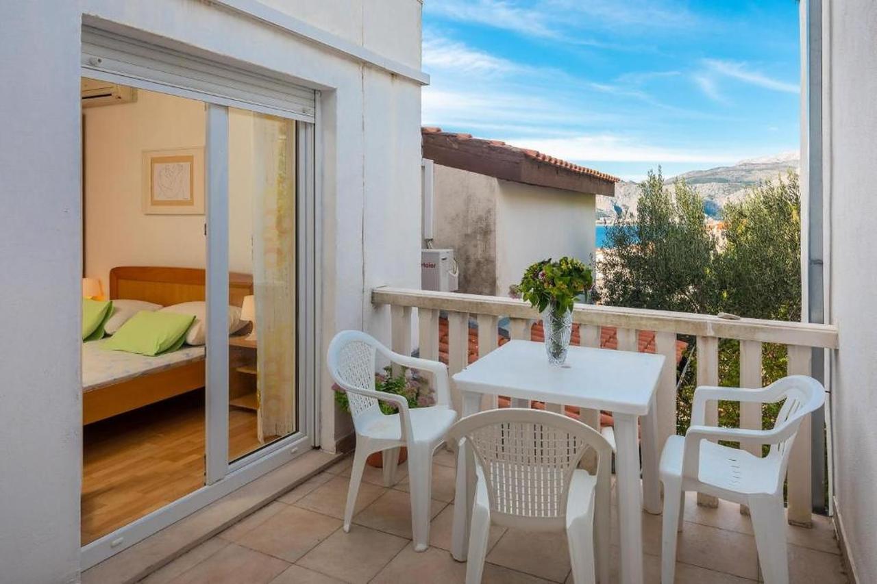 Apartments Roza Omiš Kültér fotó