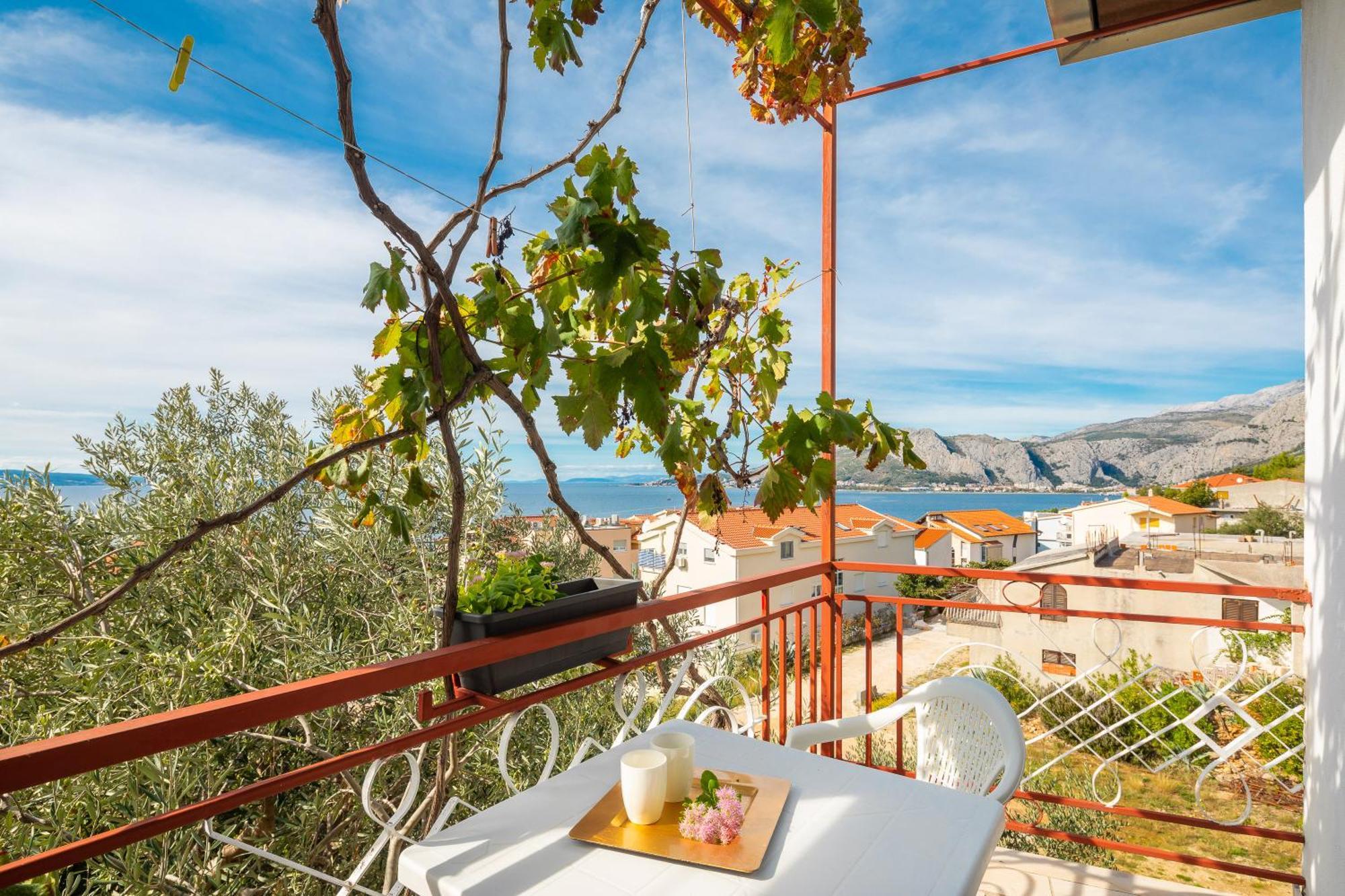 Apartments Roza Omiš Kültér fotó