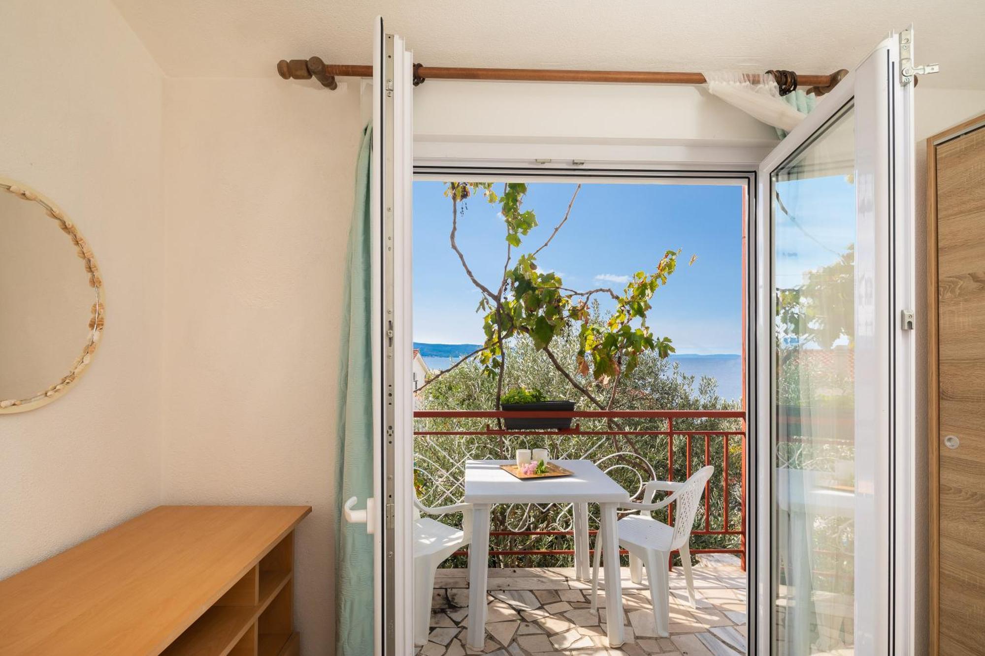 Apartments Roza Omiš Kültér fotó