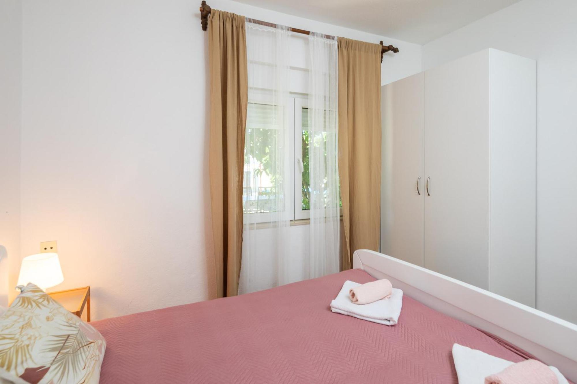 Apartments Roza Omiš Kültér fotó