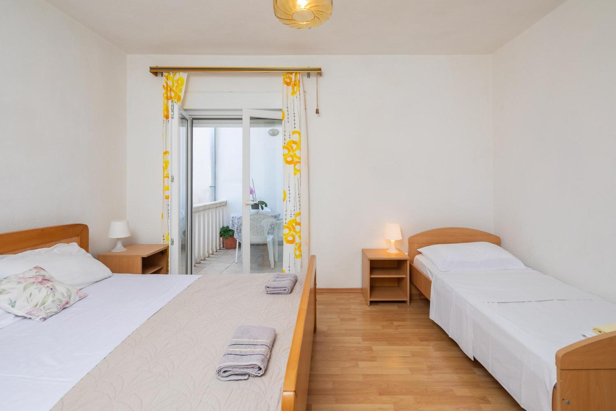 Apartments Roza Omiš Kültér fotó